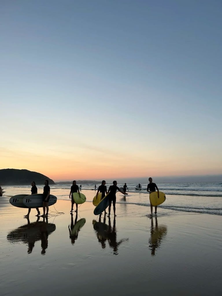 Surfing class photo 4