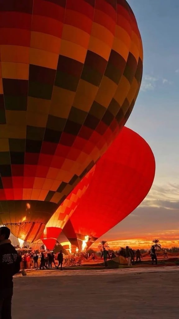 Hot air balloon photo 2